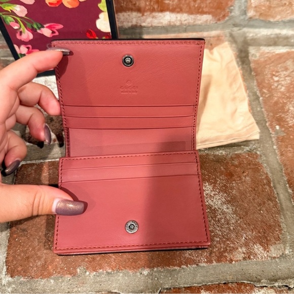 Gucci Blooms Limited Edition - Picture 5 of 6